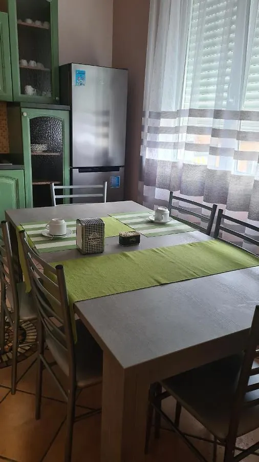 ** Couette-café B&B Regina Busto Arsizio Italie