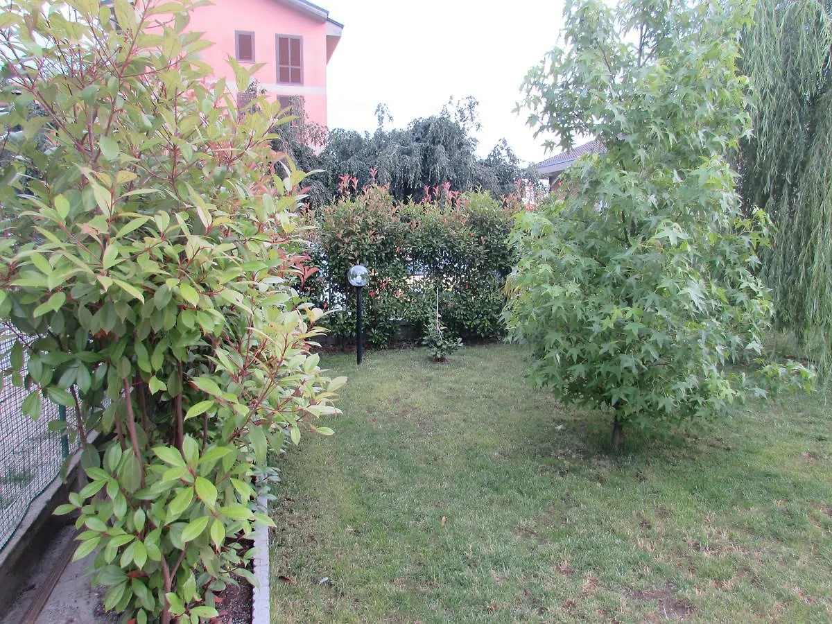 B&B Regina Busto Arsizio 2*,